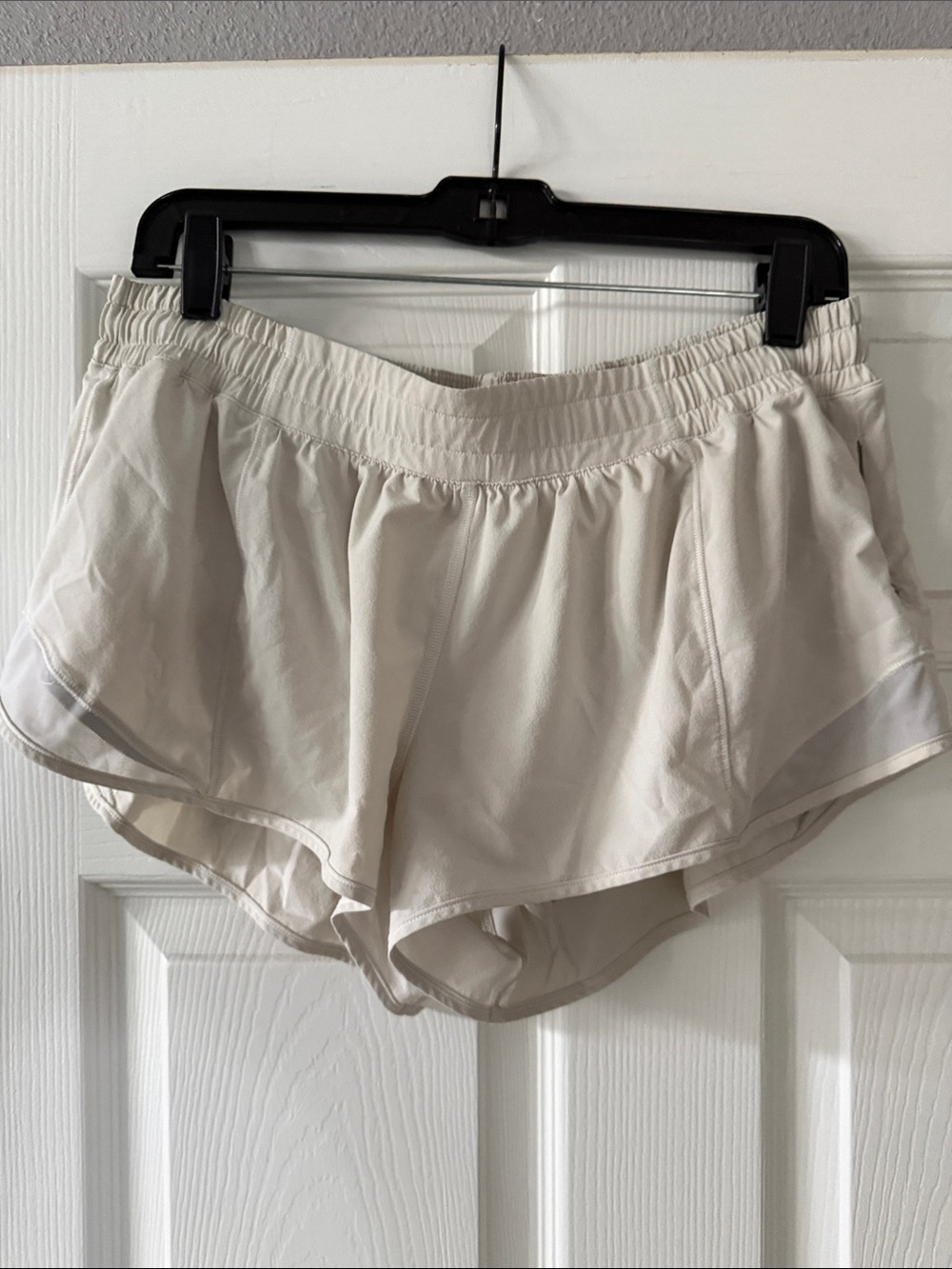 Lululemon athletica off white shorts